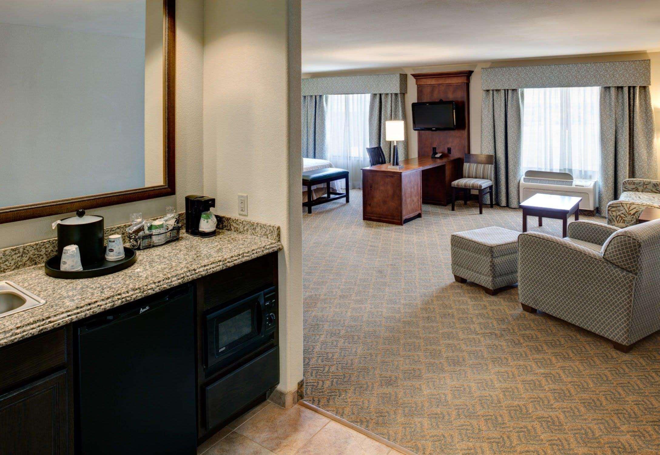 Hampton Inn & Suites Dallas-Arlington-South Екстериор снимка