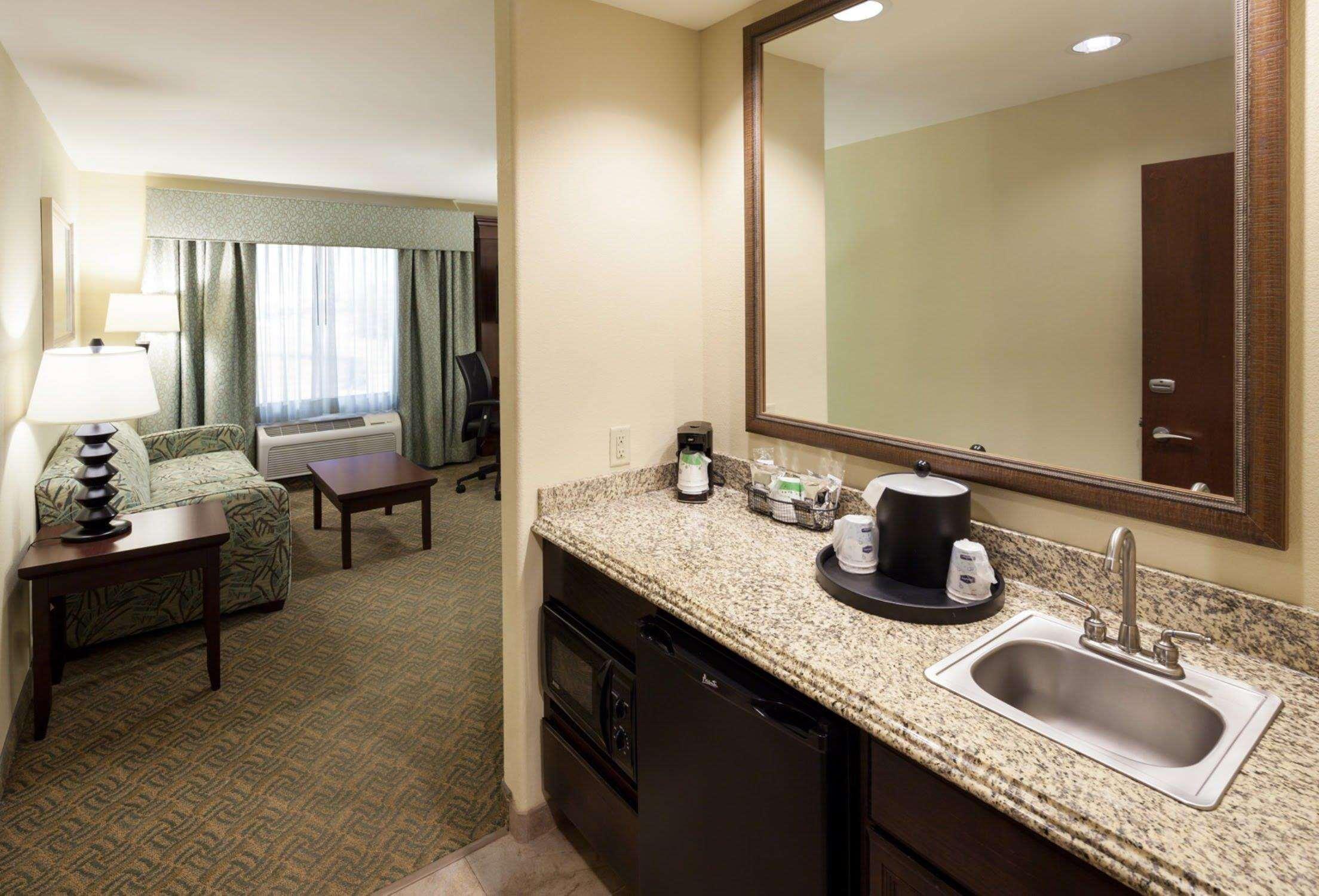 Hampton Inn & Suites Dallas-Arlington-South Екстериор снимка
