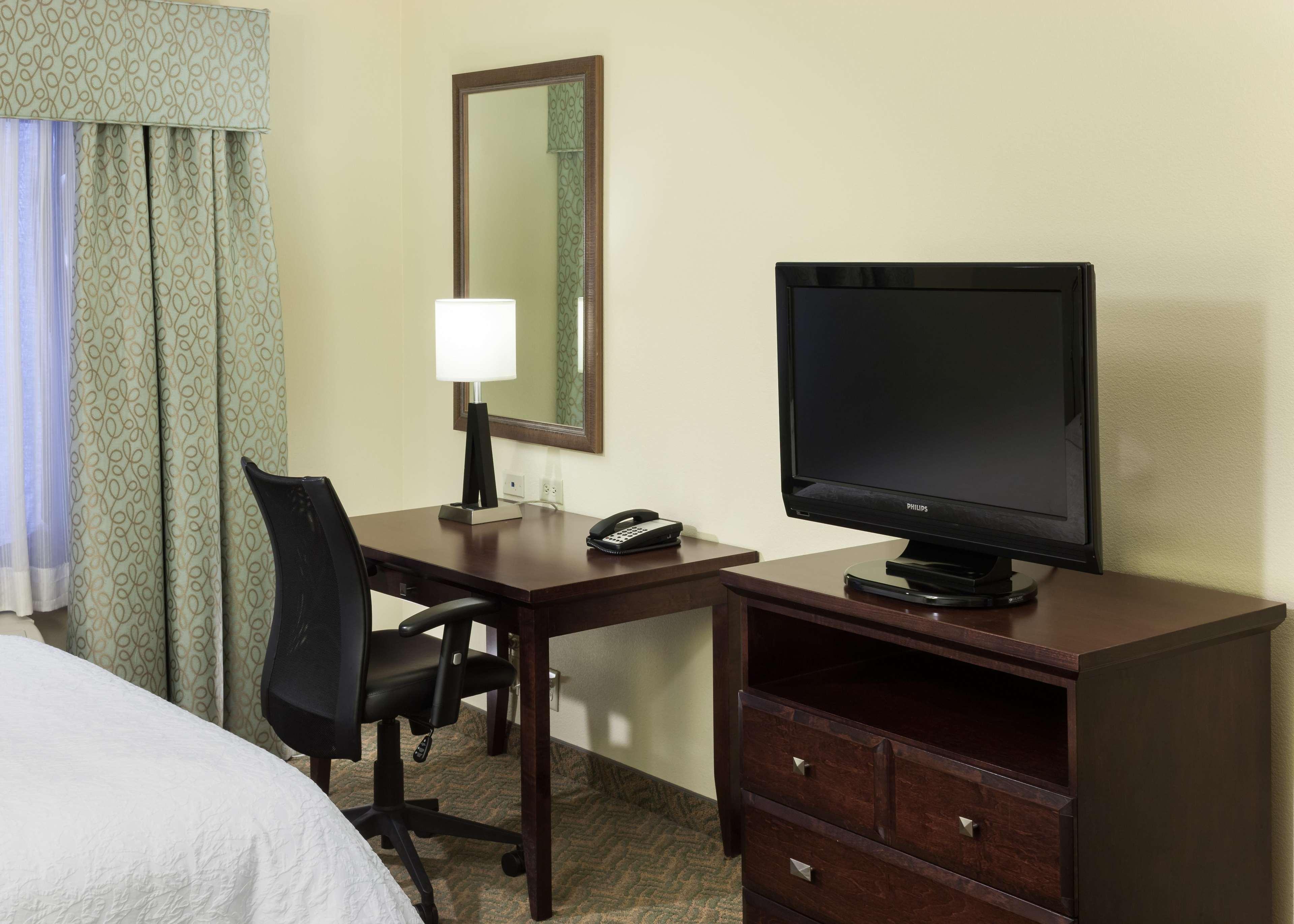 Hampton Inn & Suites Dallas-Arlington-South Екстериор снимка