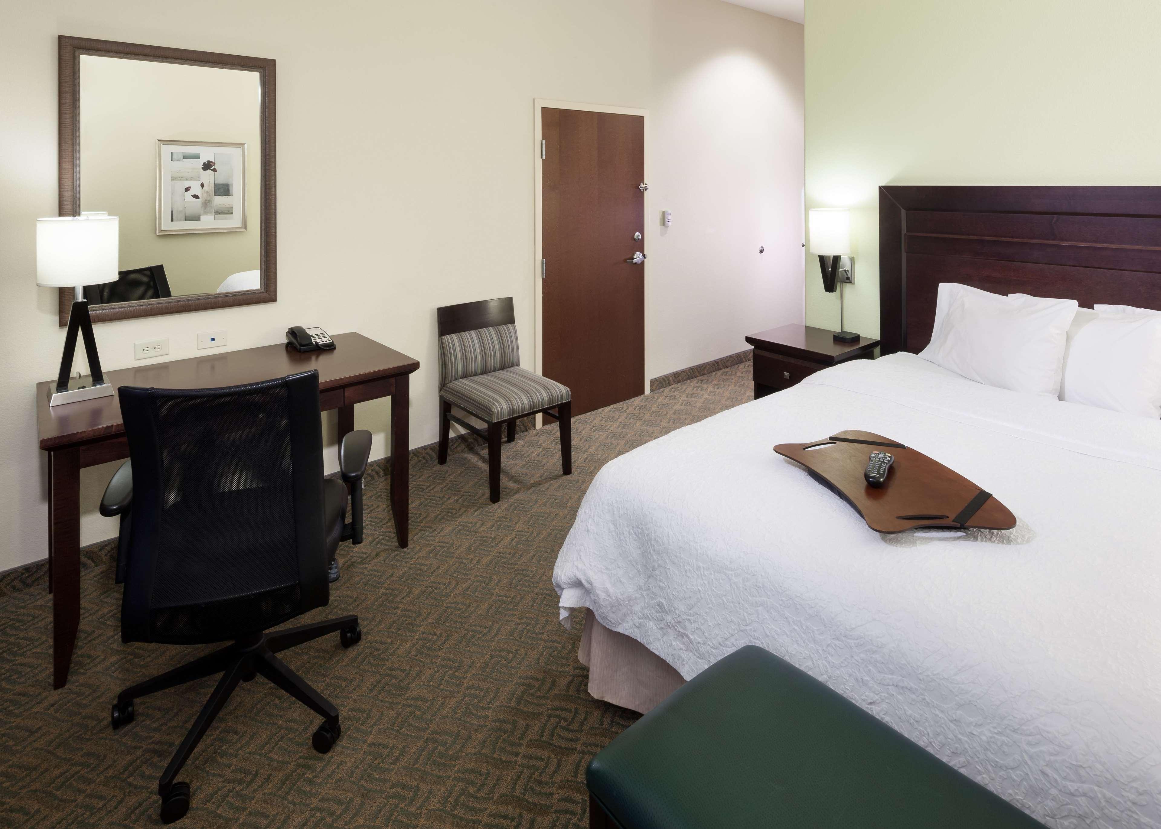 Hampton Inn & Suites Dallas-Arlington-South Екстериор снимка