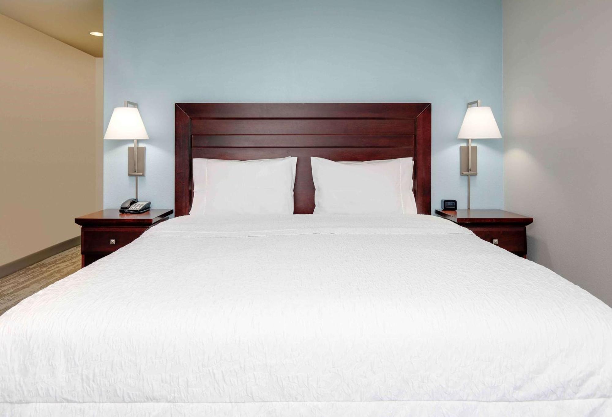 Hampton Inn & Suites Dallas-Arlington-South Екстериор снимка