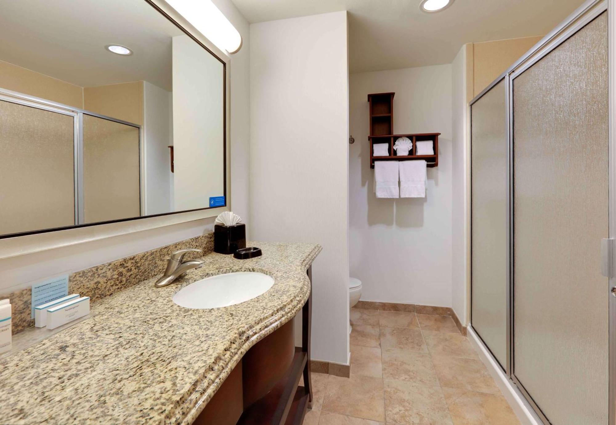 Hampton Inn & Suites Dallas-Arlington-South Екстериор снимка