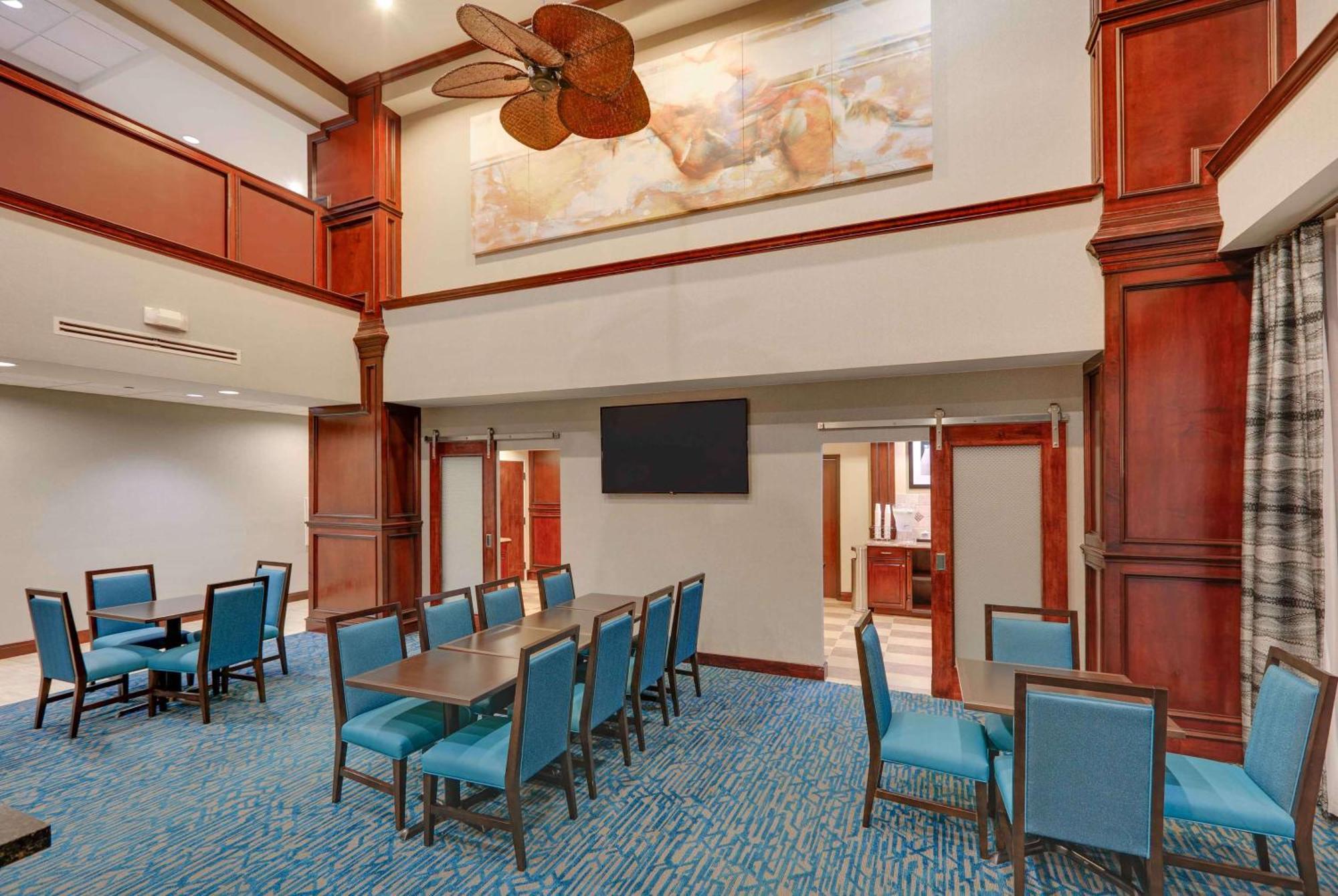 Hampton Inn & Suites Dallas-Arlington-South Екстериор снимка